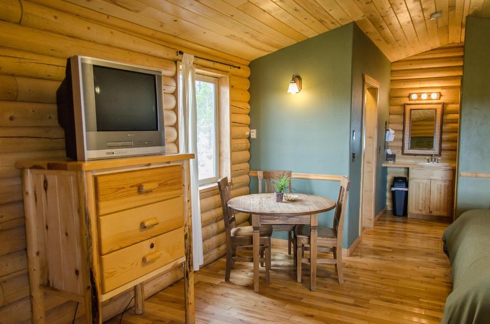 Executive King Suite interior