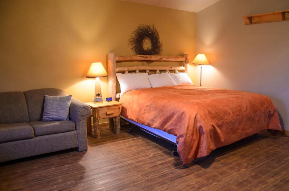 King Suite interior